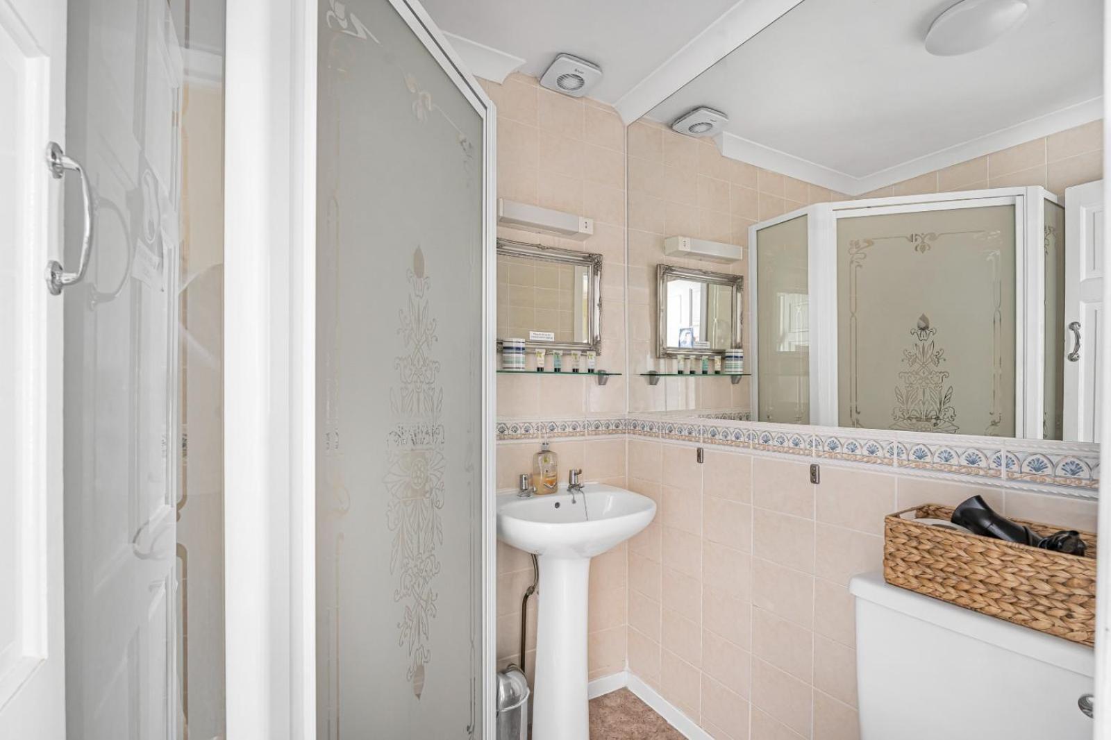 Summerlands Guest House Torquay Dış mekan fotoğraf